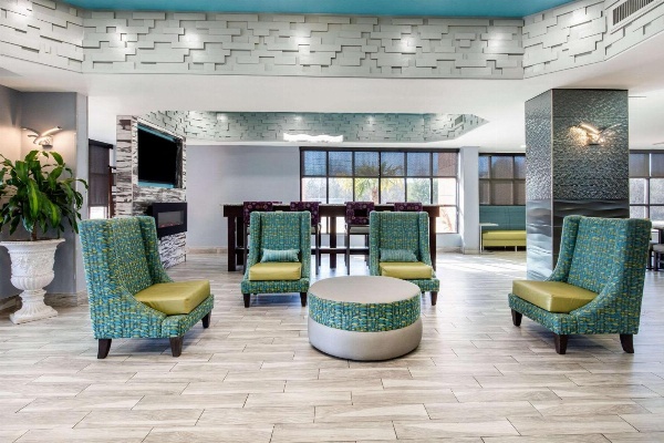Quality Inn & Suites Montgomery East Carmichael Rd image 3